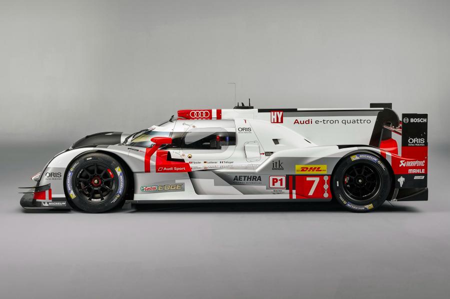  Audi R18 e-Tron Quattro 2015 года  (фото 11 из 25)